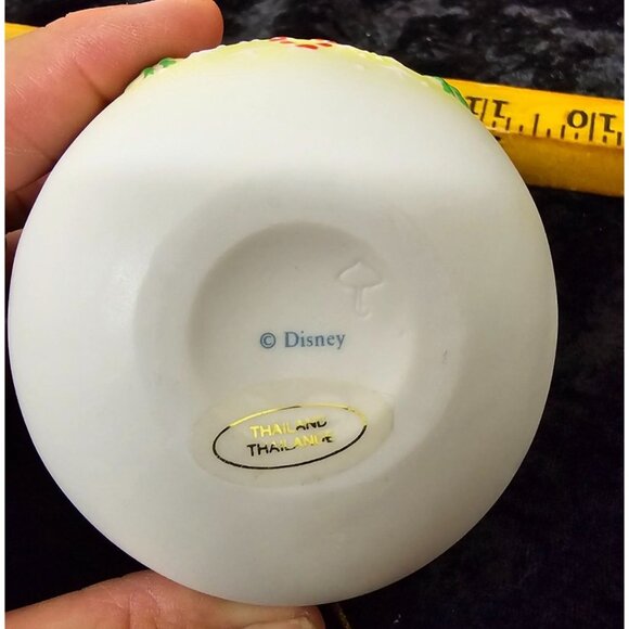 Disney 3" Porcelain Christmas Ornament Pooh & Friends A Bit Of Holiday Cheer 200 - Picture 6 of 7